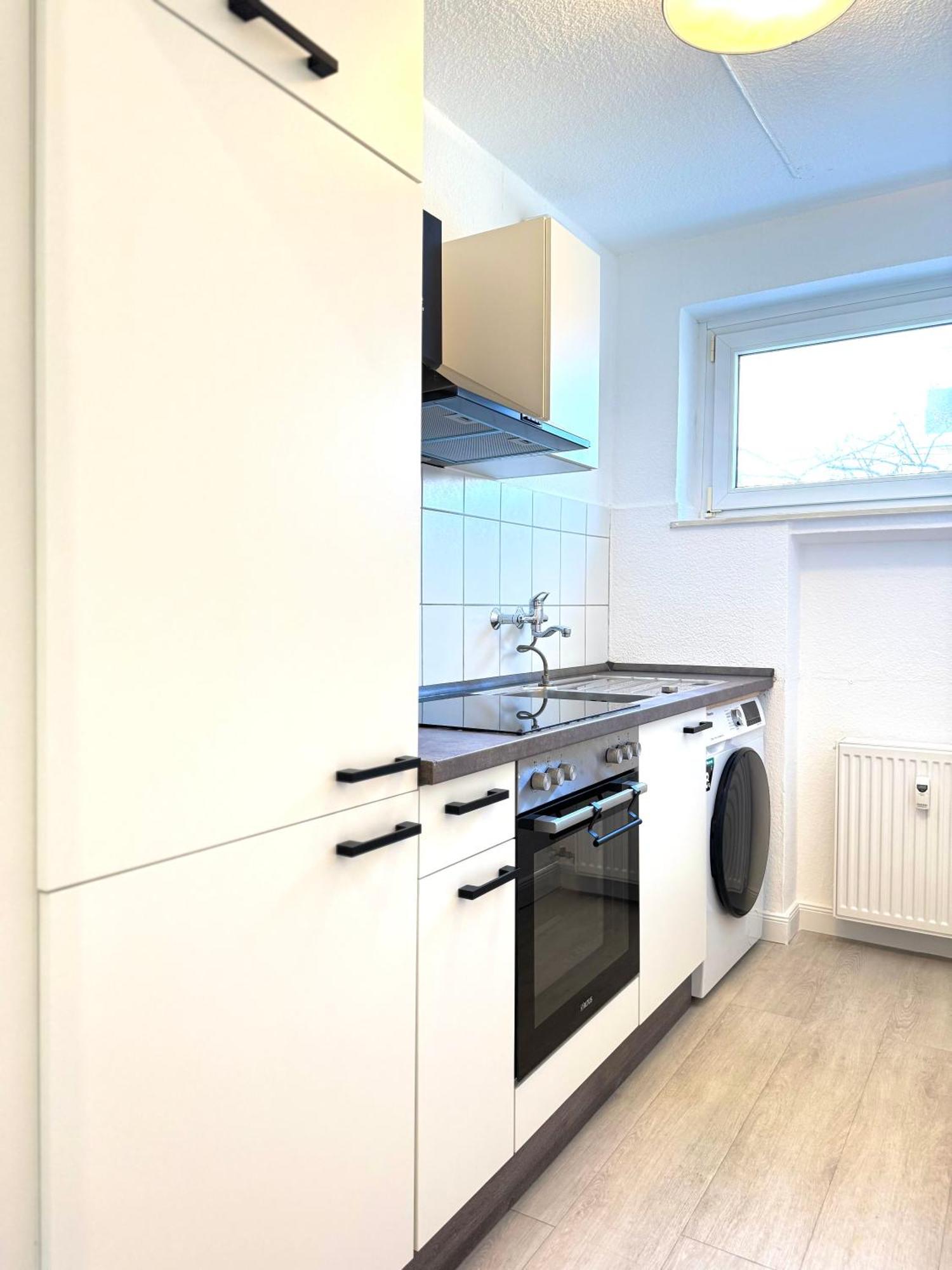 Apartment Regency - Exklusive Zentrale 45m2 Mit Balkon, Wifi Und Netflix